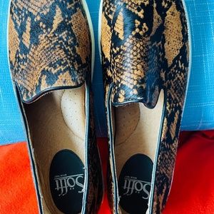 Sofft Somers Slip On Womens Casual Shoes